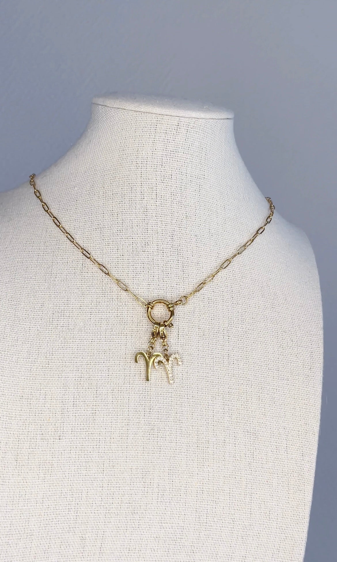 COLLIER BASIQUE