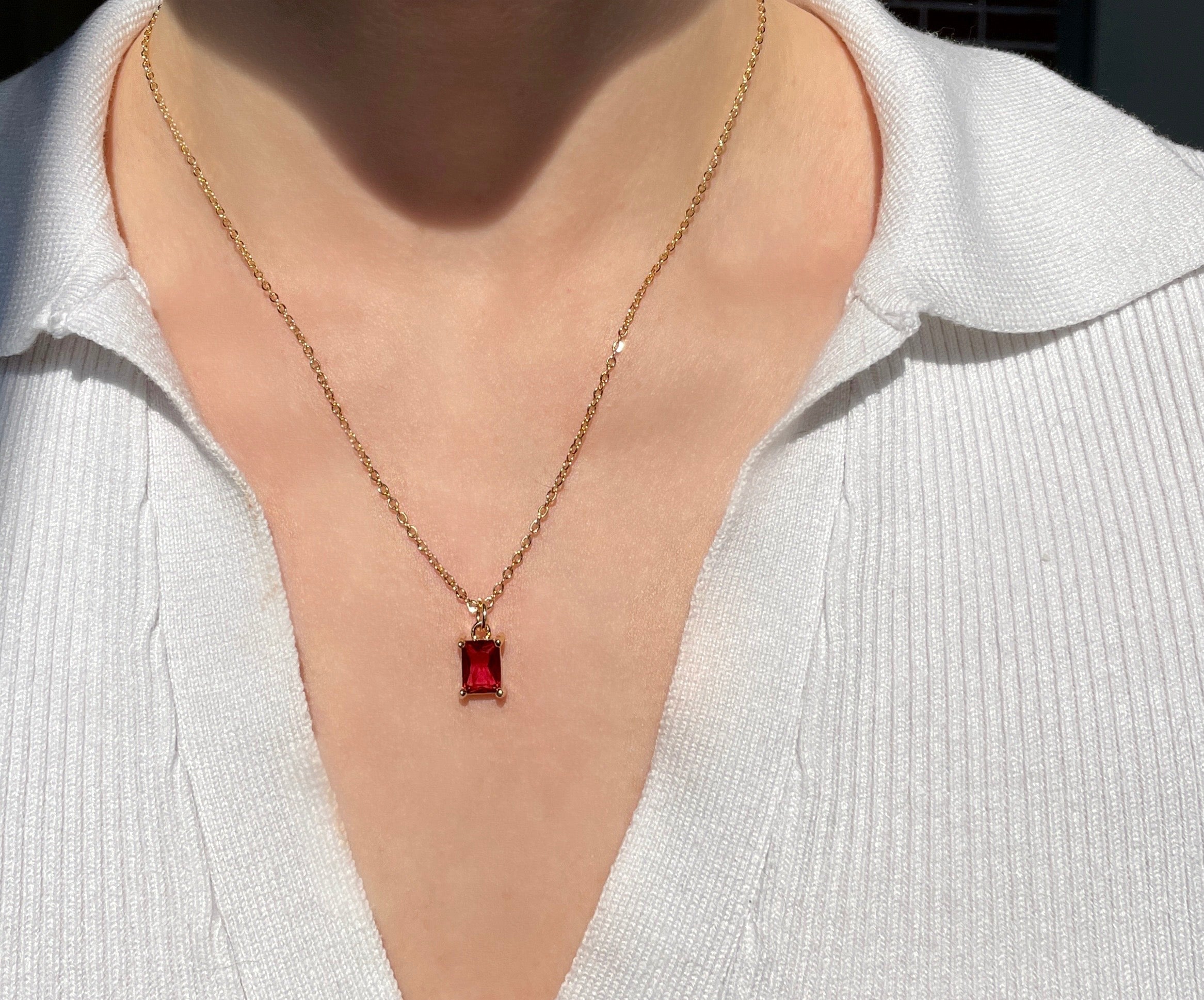 COLLIER ELEGANT