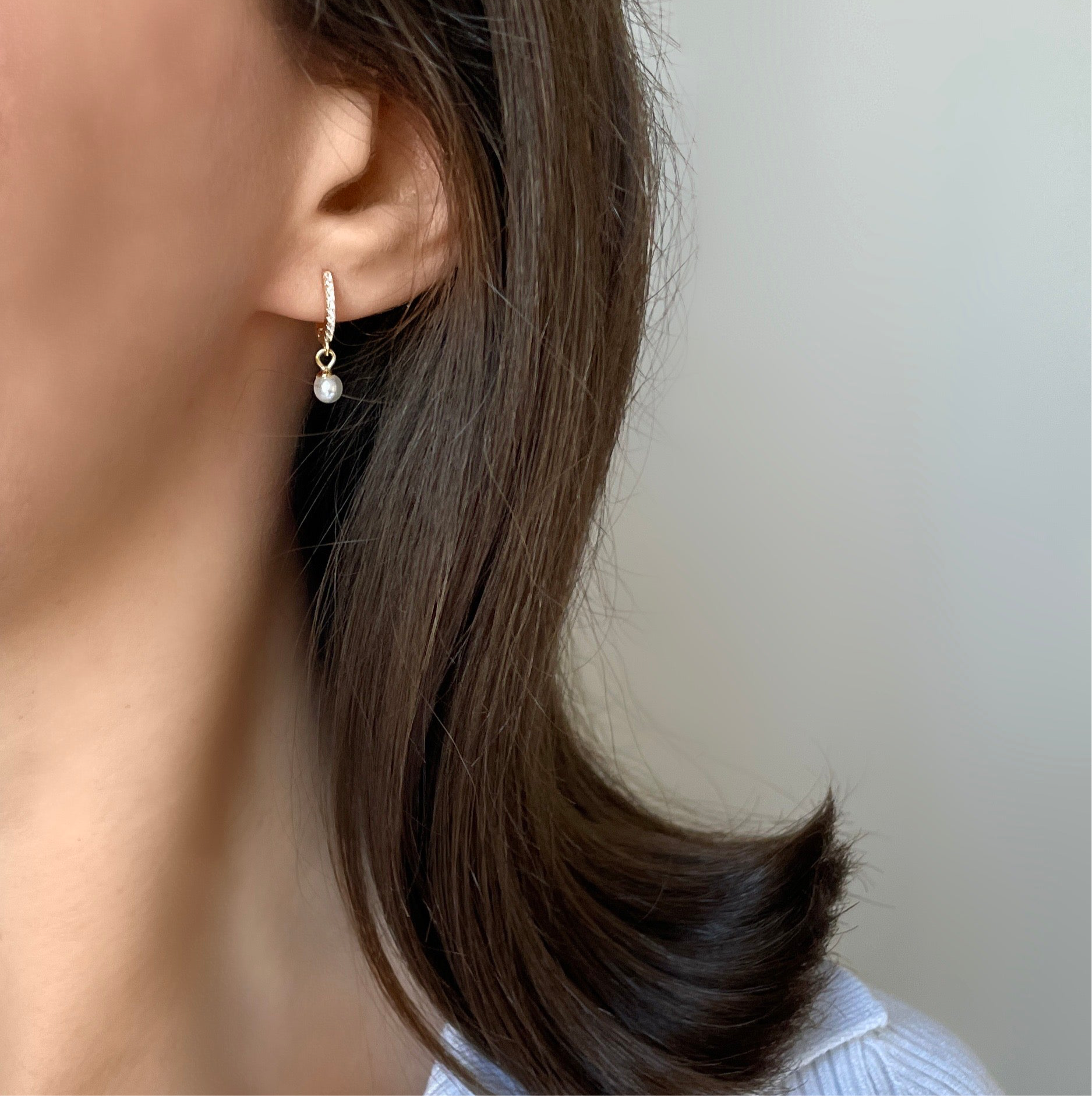 BOUCLES D'OREILLES PERLE STRASS