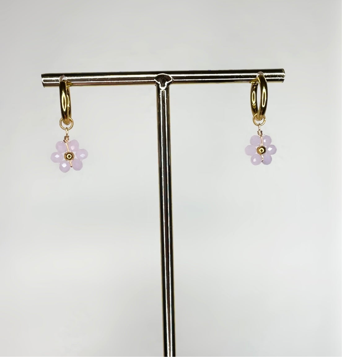 BOUCLES D'OREILLES ROSA (2 en 1: Possible d'enlever les fleurs et de garder que les anneaux!)