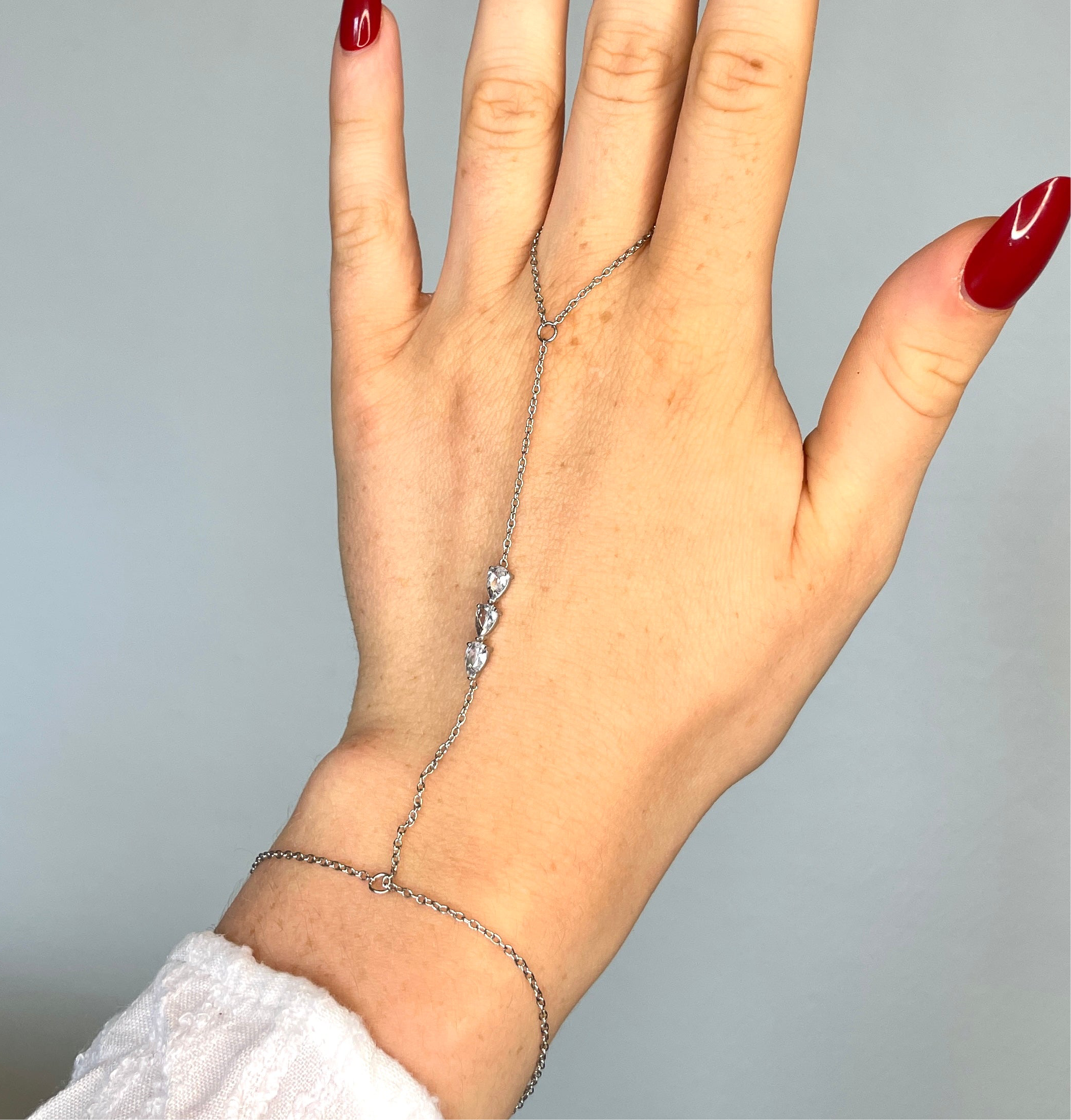 THEA HAND JEWEL
