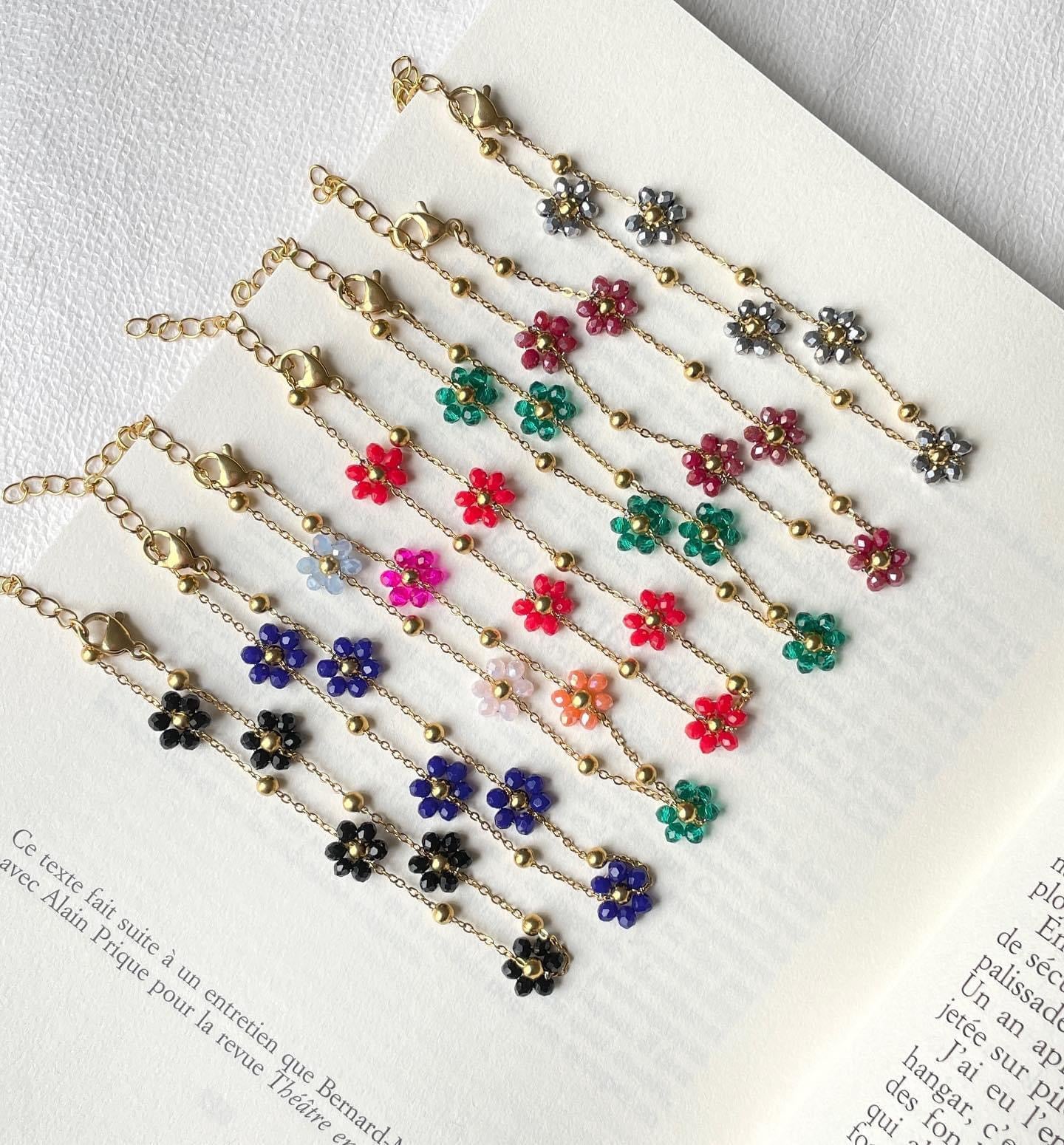 MULTICOLOR FLORA BRACELET