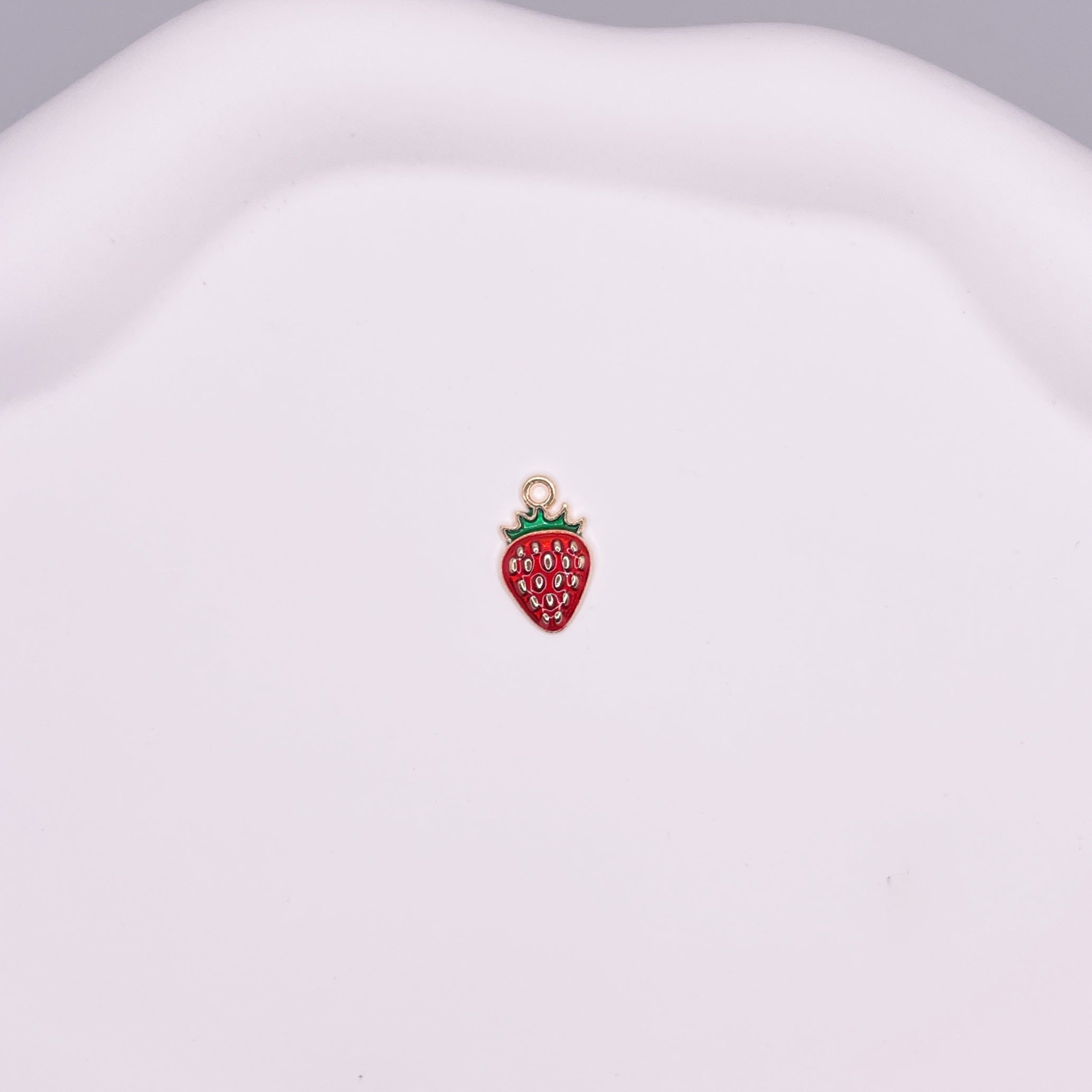 STRAWBERRY CHARM