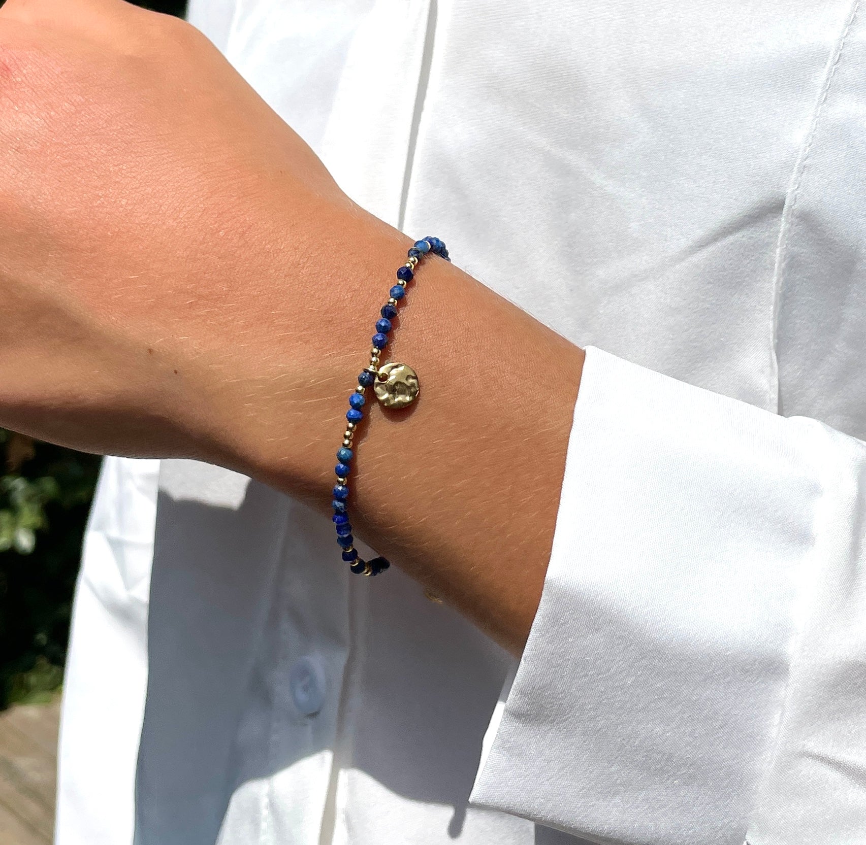 IRIS-LAPIS-LAZULI-ARMBAND