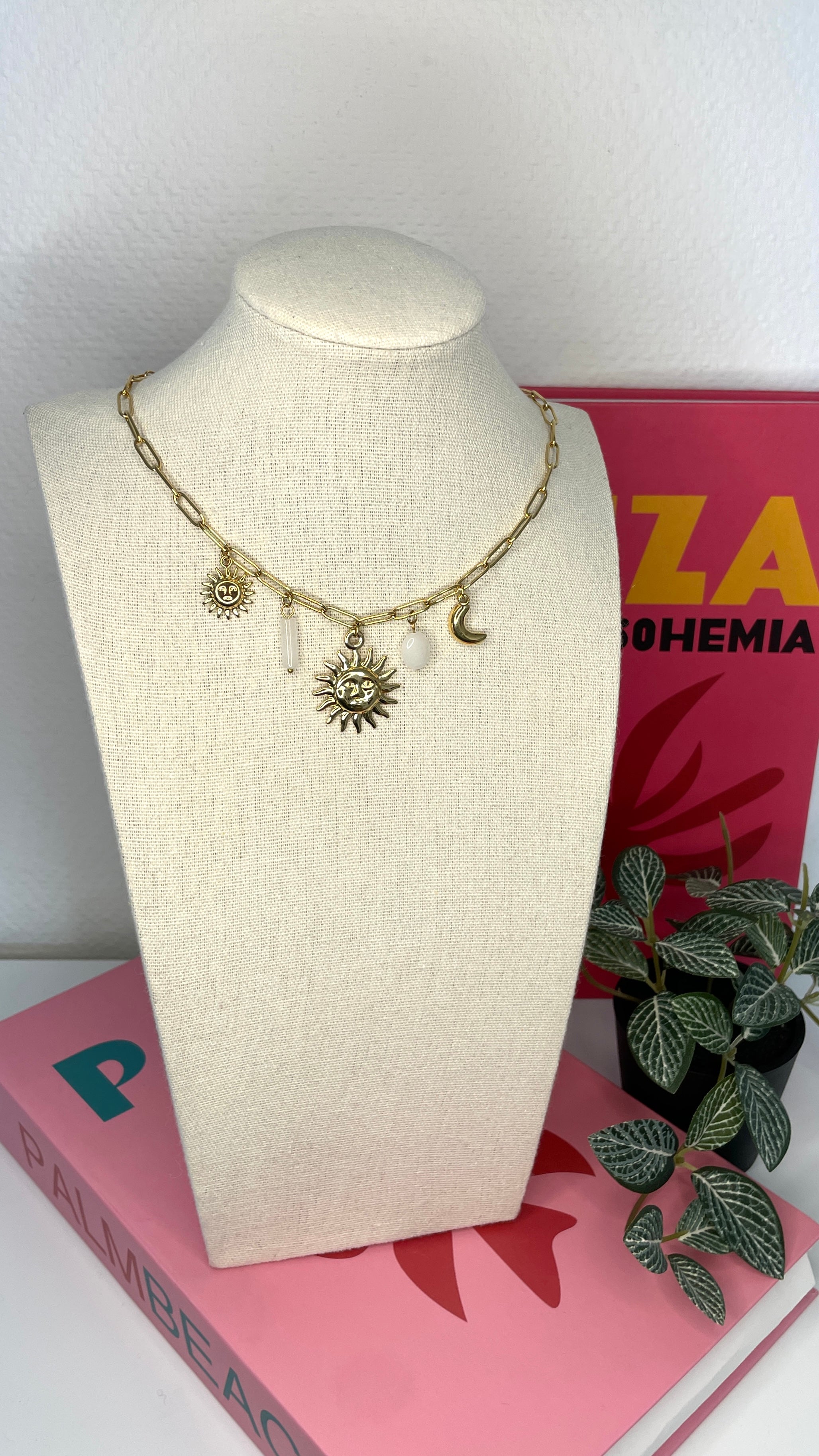 BIG SUNSHINE NECKLACE