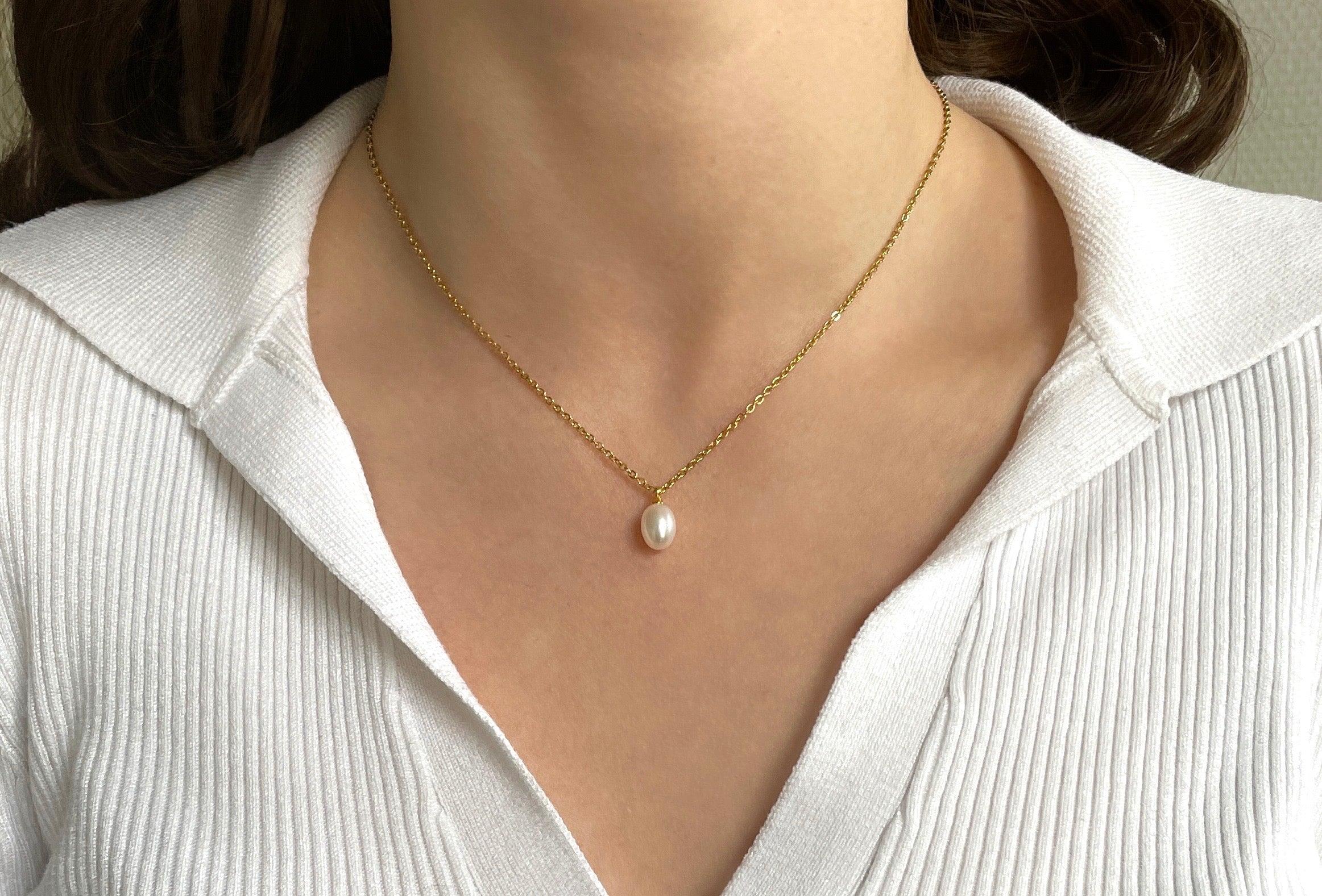 FRESHWATER PEARL NECKLACE